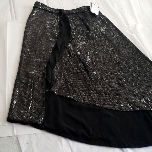 DVF New Sequin Silk Wrap Skirt Black πHPπ - Picture 15 of 15